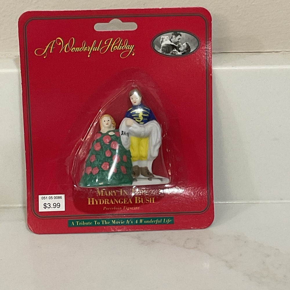 1997 It's A Wonderful Life Mary Hydrangea Bush George Bailey Porcelain Figurine